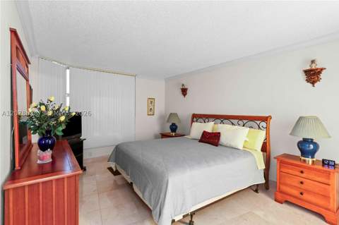 3400 NE 192nd St 1911, Aventura FL - photo 18 of 28