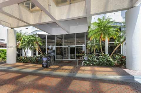 3400 NE 192nd St 1911, Aventura FL - photo 23 of 28