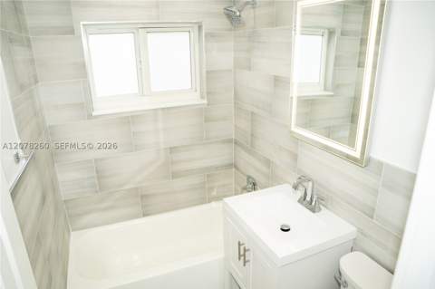 1640 NE 172nd St, North Miami Beach FL - photo 23 of 33
