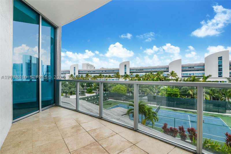2 bedroom Condominium at 3029 NE 188th St 505, Uptown Marina Lofts Condo, Aventura — photo 2