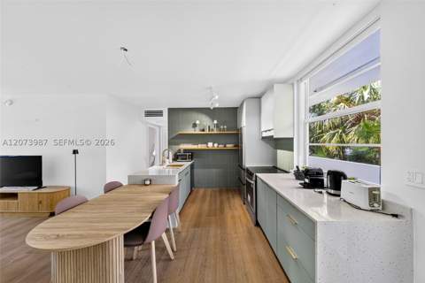 301 Ocean Dr 201, Miami Beach FL - photo 10 of 24