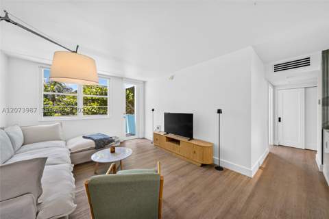 301 Ocean Dr 201, Miami Beach FL - photo 16 of 24