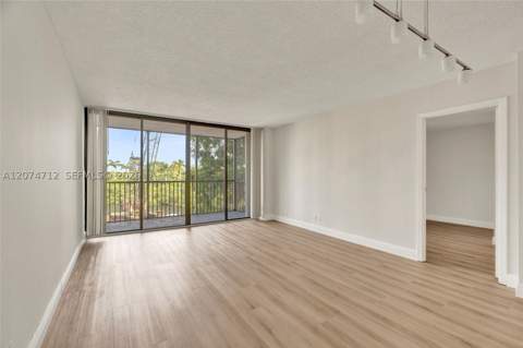 3401 N Country Club Dr Ei403, Aventura FL - photo 10 of 38