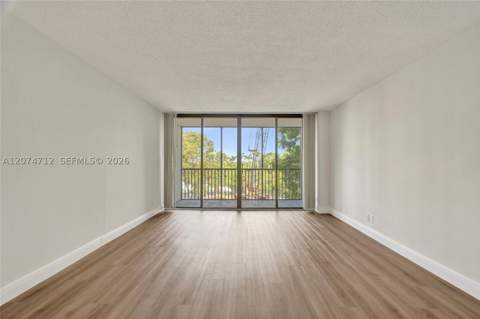 3401 N Country Club Dr Ei403, Aventura FL - photo 11 of 38