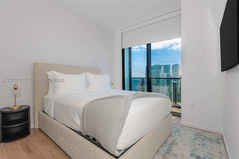 398 NE 5th 4118, Miami FL - photo 18 of 34