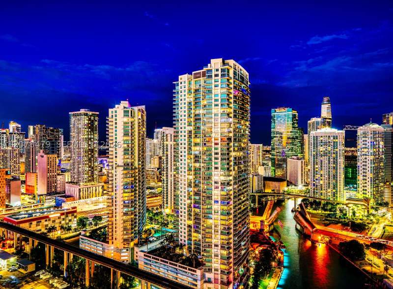 2 bedroom Condominium at 185 SW 7th St 3609, Latitude On The River Con, Miami — photo 5