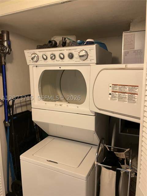 15888 SW 95th Ave 308, Miami FL - photo 18 of 21
