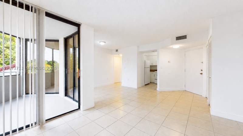 1 bedroom Condominium at 8215 SW 152nd Ave G-205, Verabella Falls Condo, Miami — photo 4