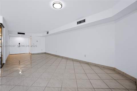 6423 Collins Ave 1702, Miami Beach FL - photo 10 of 85