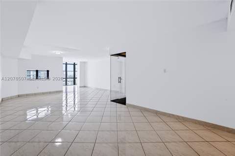 6423 Collins Ave 1702, Miami Beach FL - photo 6 of 85
