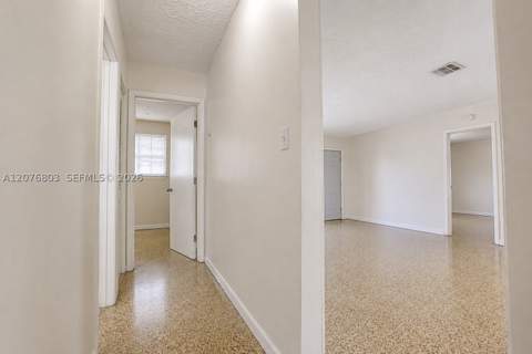 17530 NW 27th Ct, Miami Gardens FL - photo 12 of 14