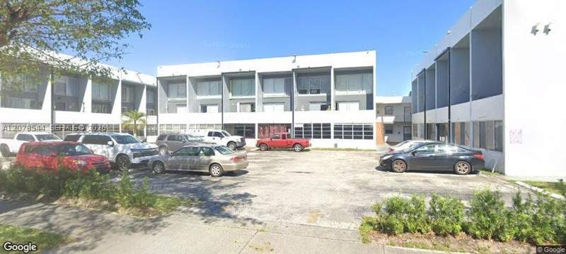 1 bedroom Condominium at 1305 W 46th St 108, Bellavista Gardens Condo, Hialeah — photo 2