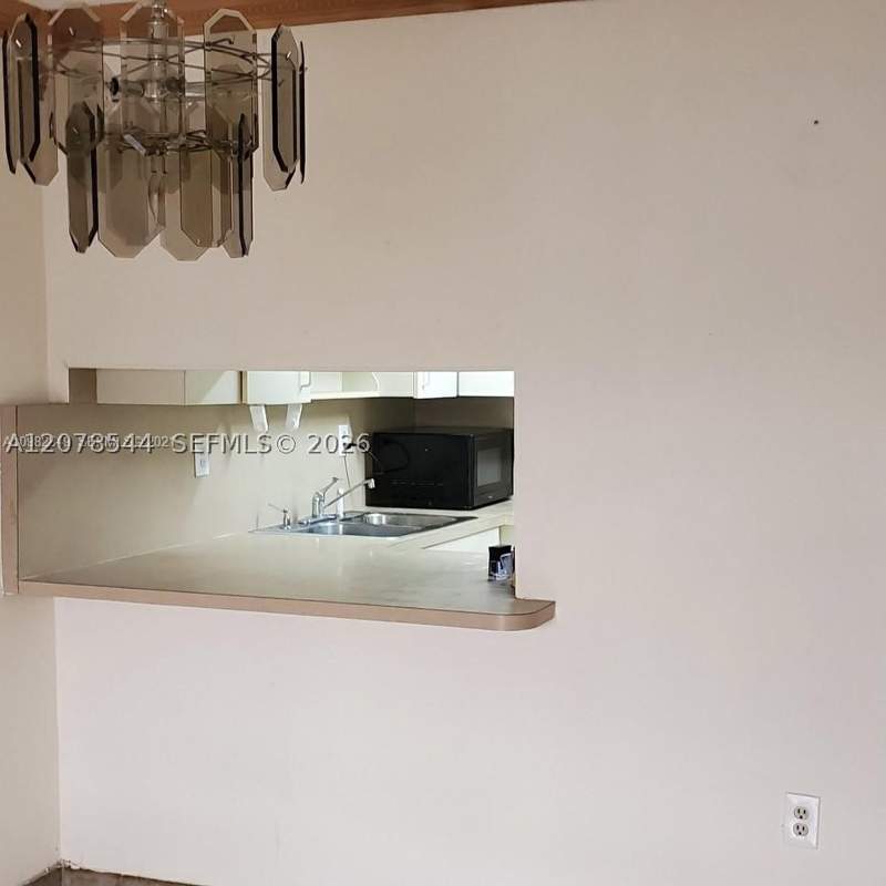 1 bedroom Condominium at 1305 W 46th St 108, Bellavista Gardens Condo, Hialeah — photo 5