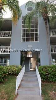 8520 SW 212th St 305, Cutler Bay FL - photo 12 of 17