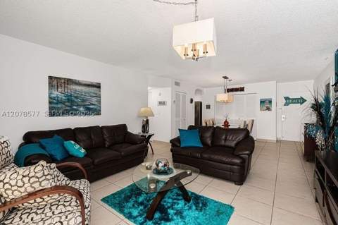 17800 Atlantic Blvd 203, Sunny Isles Beach FL - photo 16 of 30