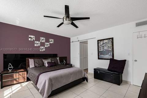 17800 Atlantic Blvd 203, Sunny Isles Beach FL - photo 23 of 30