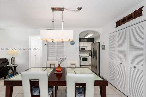 17800 Atlantic Blvd 203, Sunny Isles Beach FL - photo 8 of 30