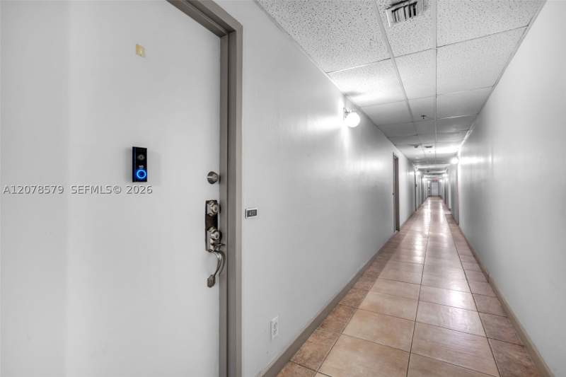 2 bedroom Condominium at 1825 W 44th Pl 401, Imperial Terraces Condo, Hialeah — photo 2