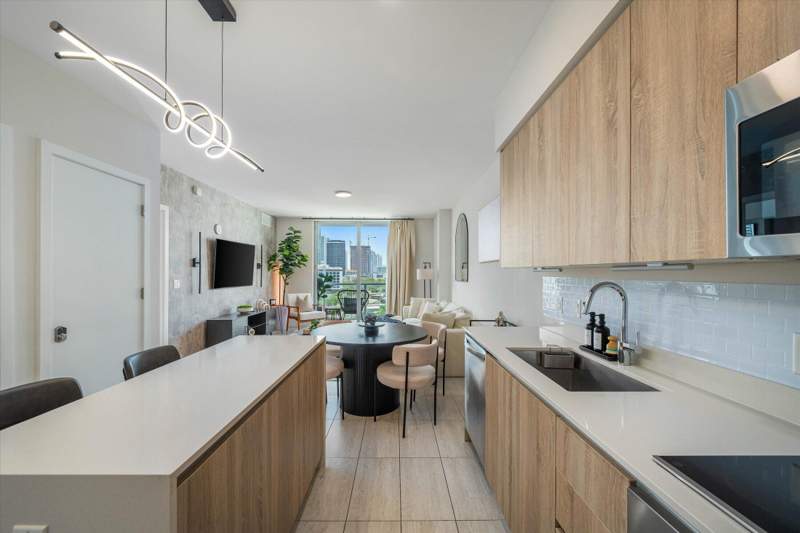 1 bedroom Condominium at 3900 Biscayne Boulevard S-910, Quadro Condo, Miami — photo 5