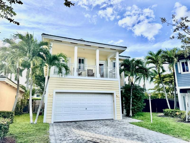 4 bedroom SingleFamilyResidence at 396 NE 33rd Terrace, Emilios Place At Oasis, Homestead — photo 2