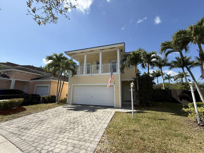 4 bedroom SingleFamilyResidence at 396 NE 33rd Terrace, Emilios Place At Oasis, Homestead — photo 5