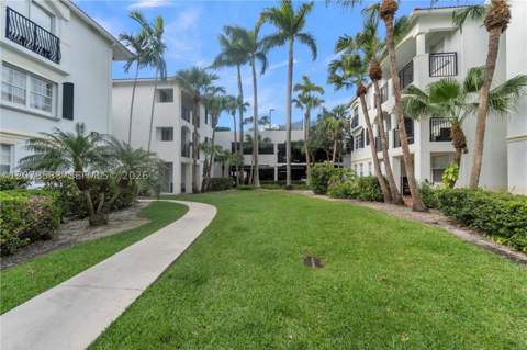 3235 NE 184th St 11103, Aventura FL - photo 18 of 23