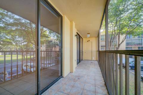 8420 SW 133rd Ave Rd 224, Miami FL - photo 16 of 18