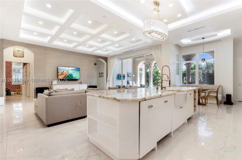 6 bedroom SingleFamilyResidence at 1360 98th St, Bay Harbor Island, Bay Harbor Islands — photo 5