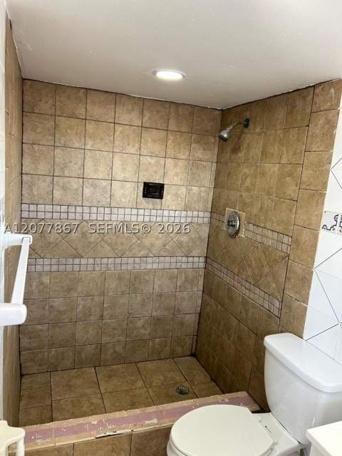 15201 NE 6th Ave C302, Miami FL - photo 14 of 27