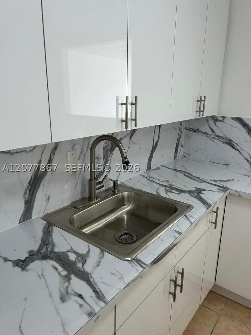 2 bedroom Condominium at 15201 NE 6th Ave C302, Ola Condo, Miami — photo 4