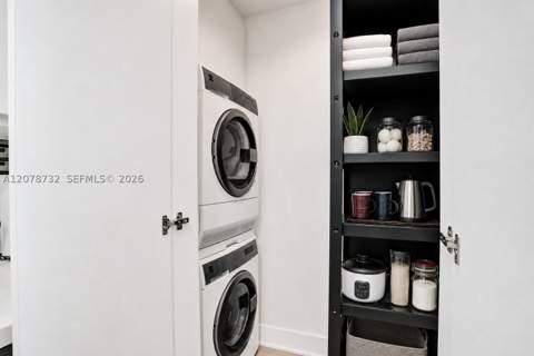 300 S Biscayne Blvd T-1816, Miami FL - photo 14 of 40