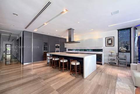 528 Lakeview Ct, Miami Beach FL - photo 18 of 62