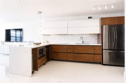 100 Lincoln Rd 1223, Miami Beach FL - photo 16 of 51
