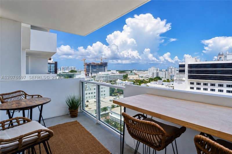 1 bedroom Condominium at 100 Lincoln Rd 1223, The Decoplage Condo, Miami Beach — photo 3