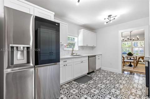 7121 SW 63rd Ave, South Miami FL - photo 11 of 47