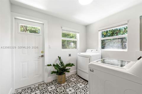 7121 SW 63rd Ave, South Miami FL - photo 12 of 47