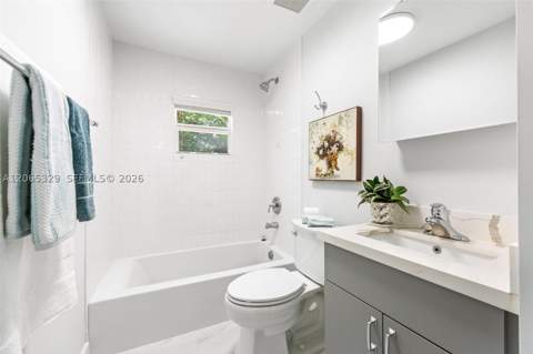7121 SW 63rd Ave, South Miami FL - photo 13 of 47