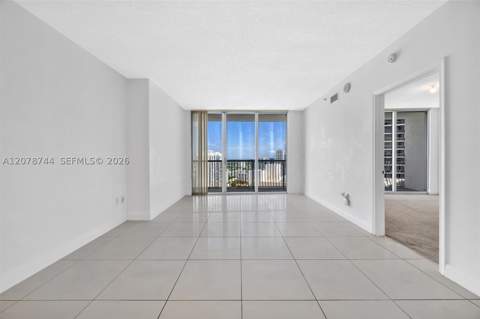 1750 N Bayshore Dr 4011, Miami FL - photo 7 of 20