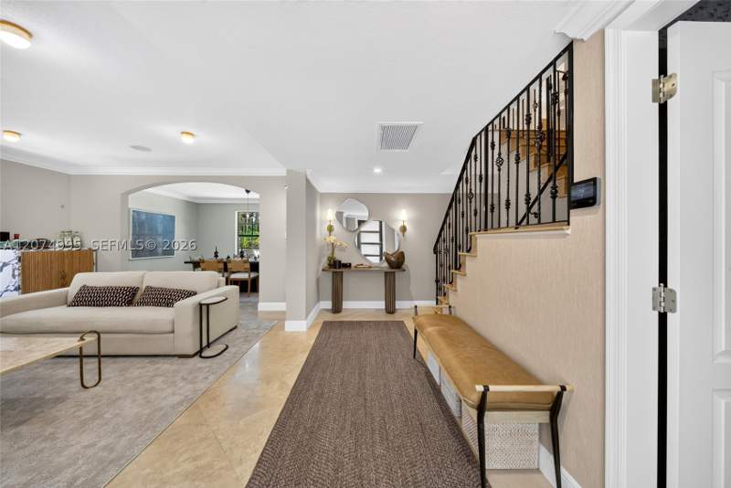 4 bedroom SingleFamilyResidence at 1043 Alfonso Ave, C Gables Riviera Sec 12, Coral Gables — photo 5