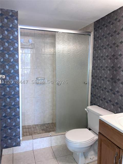 17011 N Bay Rd 205, Sunny Isles Beach FL - photo 10 of 12