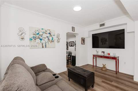 359 W 35th St, Hialeah FL - photo 6 of 34
