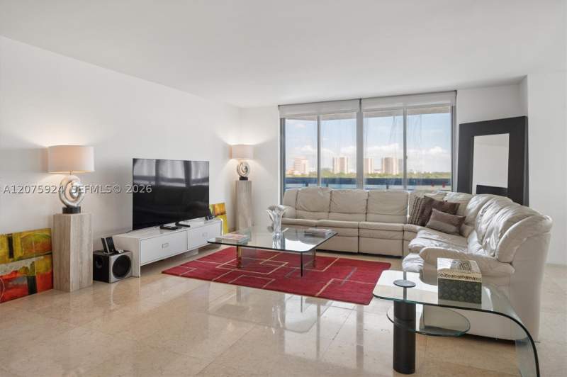 2 bedroom Condominium at 3500 Mystic Pointe Dr 805, Mystic Pointe Tower 400 C, Aventura — photo 3