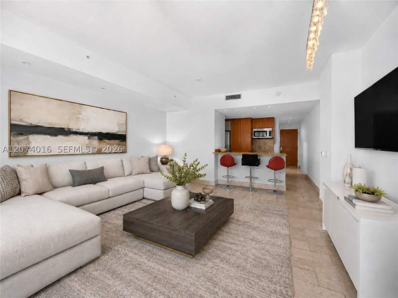 0 bedroom Condominium at 50 S Pointe Dr 504, Continuum On South Beach, Miami Beach — photo 2