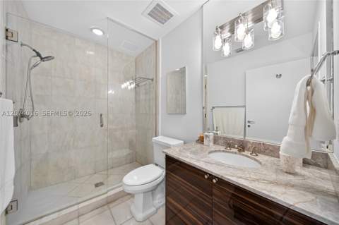 50 S Pointe Dr 504, Miami Beach FL - photo 6 of 8