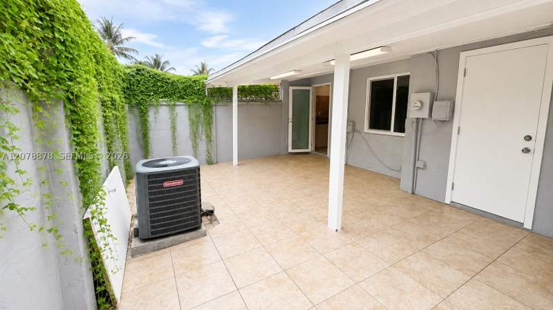3 bedroom SingleFamilyResidence at 18820 NW 45th Ave, Kings Gardens Sec 3 Rev, Miami Gardens — photo 5