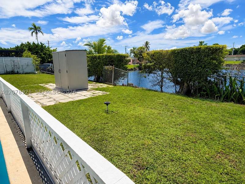 4 bedroom SingleFamilyResidence at 1820 NW 172nd Ter, Sunny Lake Ests 1st Addn, Miami Gardens — photo 2