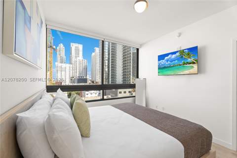 225 N Miami Ave 1003, Miami FL - photo 15 of 22