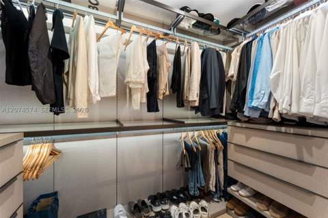 881 Ocean Dr 10A, Key Biscayne FL - photo 16 of 32