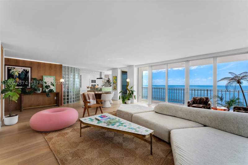 3 bedroom Condominium at 881 Ocean Dr 10A, Casa Del Mar Condo, Key Biscayne — photo 2