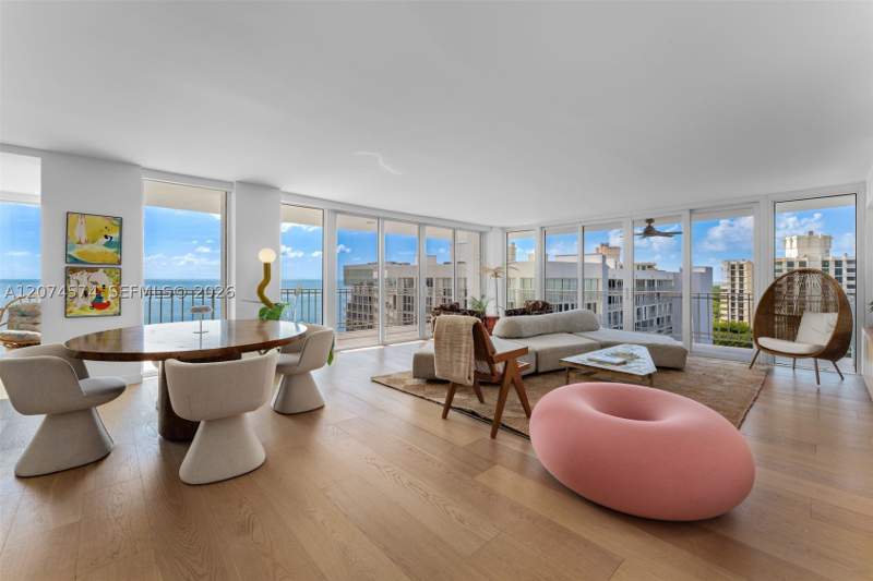 3 bedroom Condominium at 881 Ocean Dr 10A, Casa Del Mar Condo, Key Biscayne — photo 3